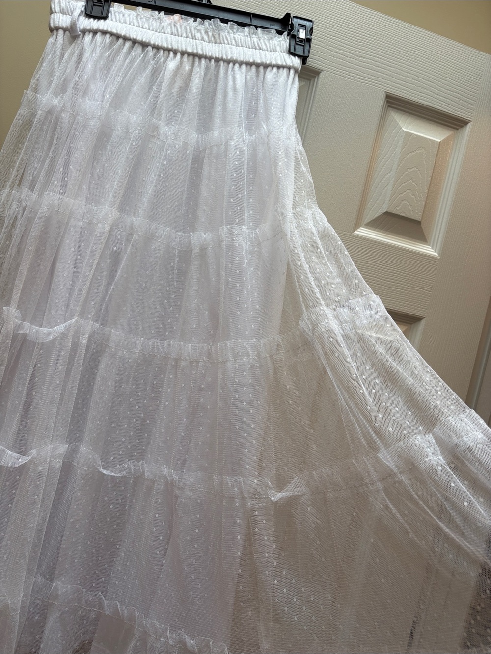 BTFBM MAXI SKIRT White Tiered Dot Mesh tulle NWT Small - Picture 8 of 10